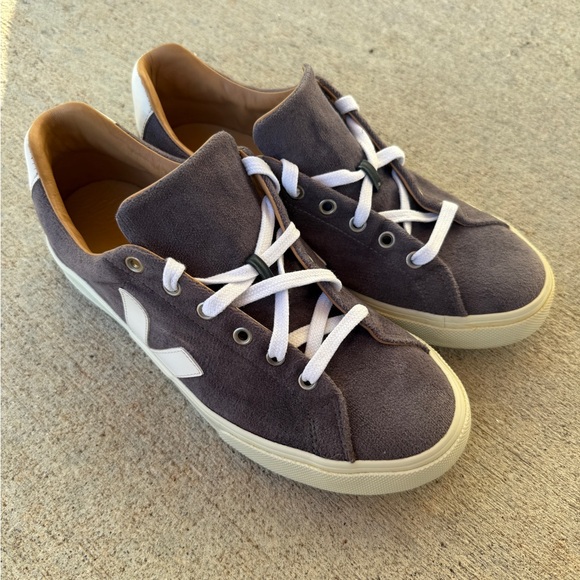 Veja Shoes - Veja Bastille Suede Sneakers Women’s Size 10 Purple Mauve White